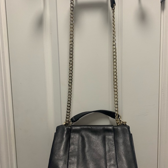 OFFERS??? Halston Heritage chain Purse. EUC - Picture 3 of 7